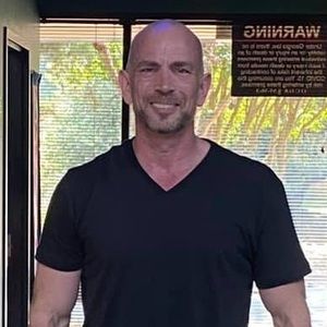 Meet your Posher, Gregory